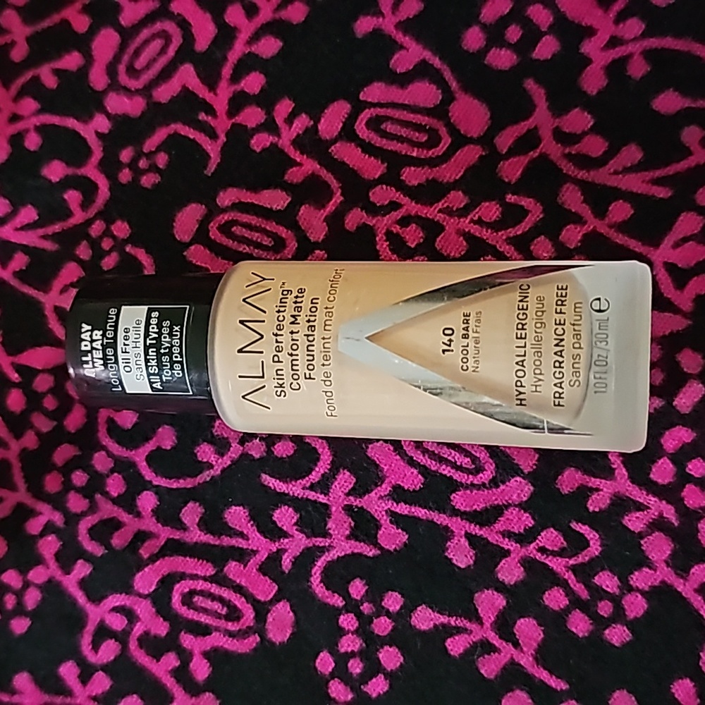 ALMAY Truly Lasting Color (TLC) Foundation